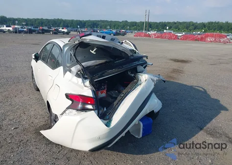 2021 Nissan Versa Sv Xtronic Cvt z USA, uszkodzony, nr VIN 3N1CN8EV3ML844000